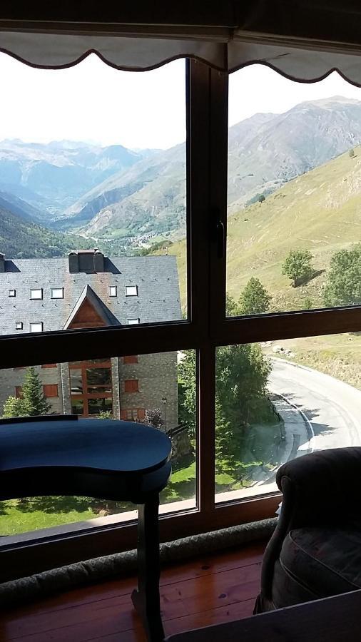 Apartamentos Tanau Baqueira Beret Zewnętrze zdjęcie