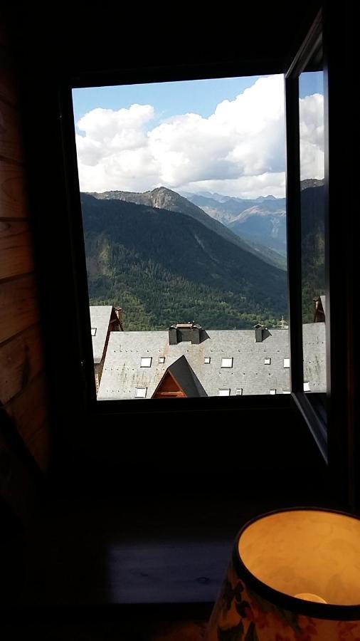 Apartamentos Tanau Baqueira Beret Zewnętrze zdjęcie